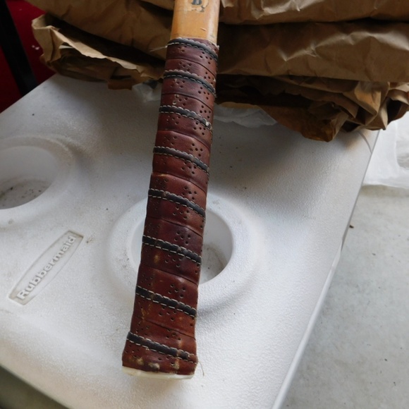 Tennis Racket Bancroft Bjorn Borg Wooden and Leather - Picture 6 of 11